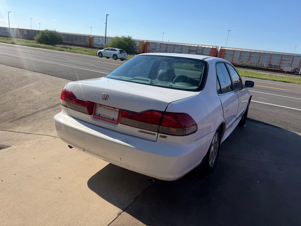 Used 2002 Honda Accord EX image 16