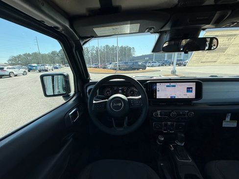 New 2026 Jeep Gladiator Sport image 13