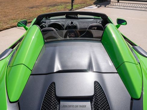 Used 2018 McLaren 570S Spider image 91