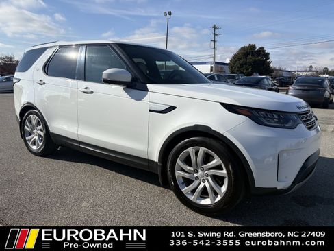 Used 2017 Land Rover Discovery HSE image 29