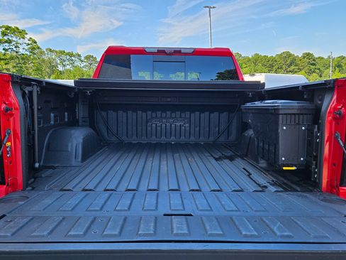 Used 2021 GMC Sierra 1500 AT4 w/ AT4 Value Package AWD/4WD image 29