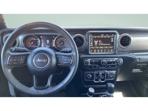 Used 2023 Jeep Gladiator Sport AWD/4WD image 6