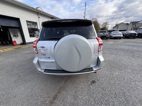 Used 2009 Toyota RAV4 Sport image 46