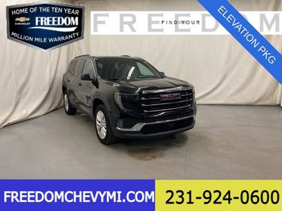 Used 2024 GMC Acadia Elevation