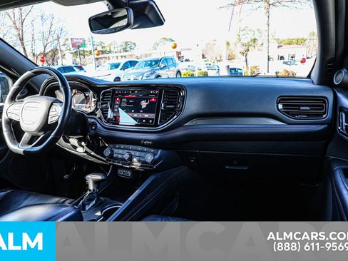 Used 2024 Dodge Durango GT image 27