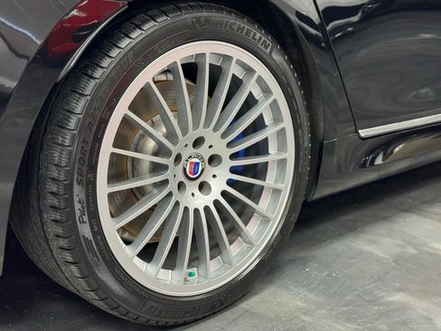 Used 2018 BMW ALPINA B7 xDrive AWD/4WD image 41