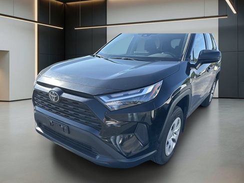 Used 2025 Toyota RAV4 LE FWD image 3