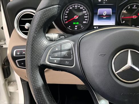 Certified 2017 Mercedes-Benz GLC 300 4MATIC image 24