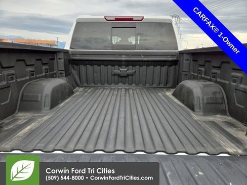 Used 2023 Chevrolet Silverado 1500 RST AWD/4WD image 36