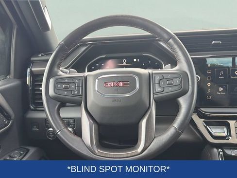 Used 2023 GMC Sierra 1500 AT4 w/ AT4 Premium Package AWD/4WD image 9