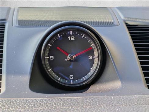 Used 2020 Porsche Cayenne image 15