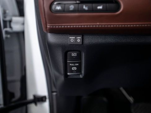 Used 2025 INFINITI QX80 Autograph w/ Autograph Exterior Package image 48