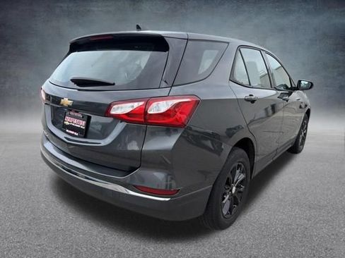 Used 2018 Chevrolet Equinox LS FWD image 6