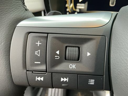 New 2026 INFINITI QX60 Luxe image 18