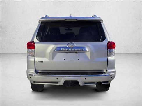 Used 2012 Toyota 4Runner SR5 w/ Convenience Pkg RWD image 3