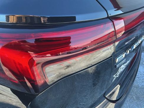 Used 2023 Buick Envision Essence AWD/4WD image 20