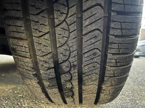 Used 2023 Audi Q4 e-tron Premium Plus w/ Premium Plus image 59