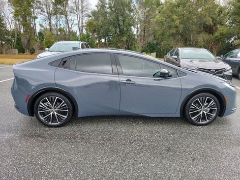 Used 2023 Toyota Prius LE image 9