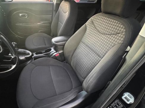 Used 2014 Kia Soul ! image 39