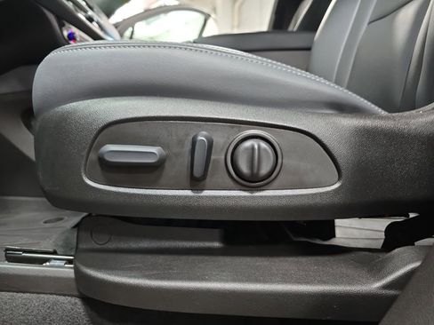 Used 2024 Buick Enclave Essence w/ LPO, Floor Liner Package FWD image 30
