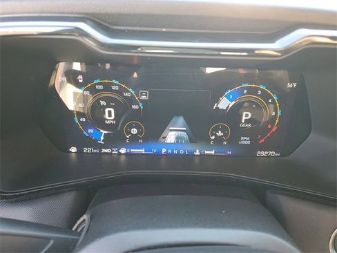 Used 2024 Chevrolet Colorado Z71 w/ Z71 Convenience Package 2 image 13