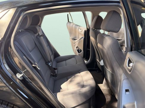 Used 2020 Hyundai Ioniq SE image 30