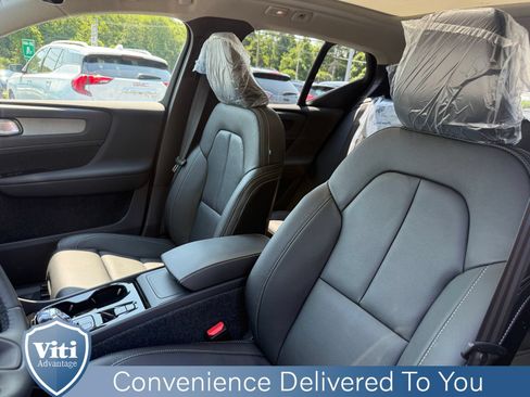 New 2026 Volvo XC40 B5 Plus w/ Protection Package Premier AWD/4WD image 13