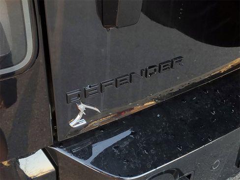 New 2026 Land Rover Defender 130 V8 image 6