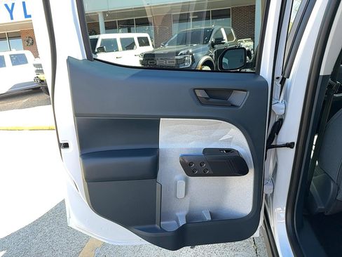 New 2026 Ford Maverick XLT w/ XLT Luxury Package image 15