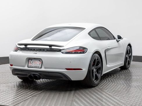 Used 2018 Porsche 718 Cayman image 5