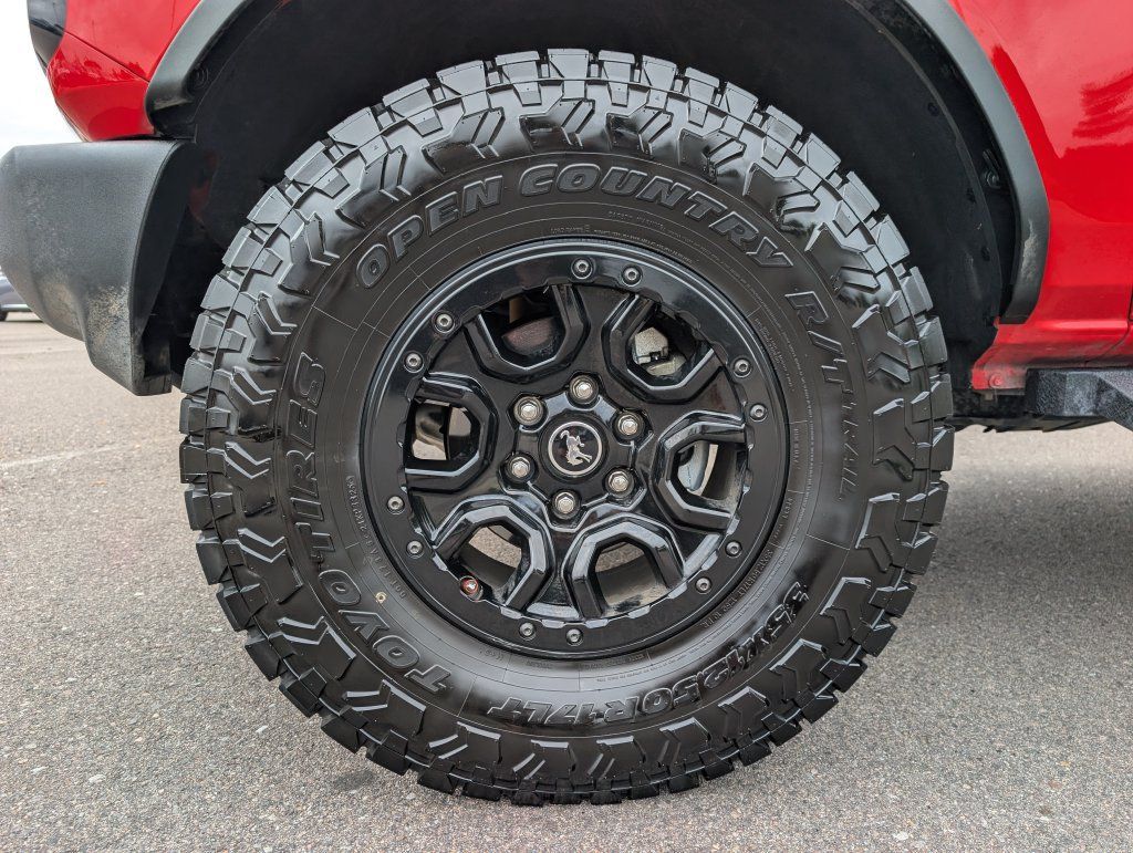 Used 2022 Ford Bronco Wildtrak AWD/4WD image 12