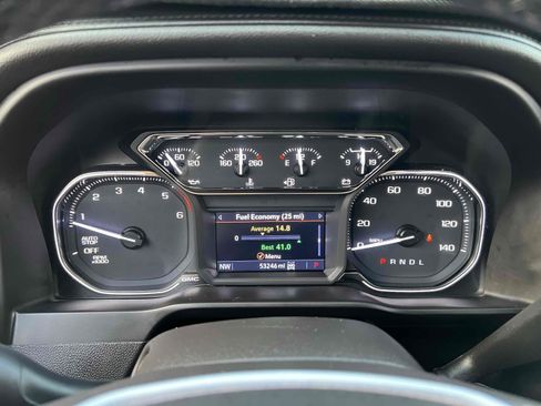 Used 2020 GMC Sierra 1500 SLE w/ SLE Value Package image 7