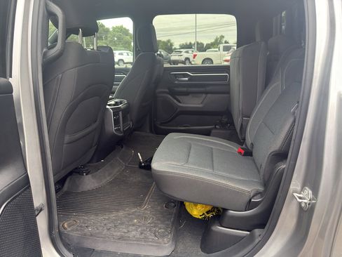 Used 2022 RAM 1500 Big Horn AWD/4WD image 12