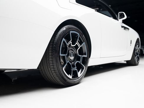 Used 2020 Rolls-Royce Wraith image 76