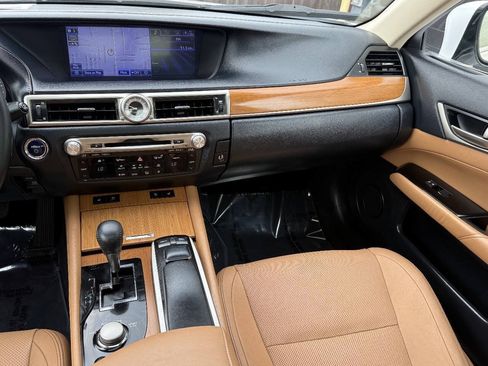 Used 2013 Lexus GS 450h RWD image 8
