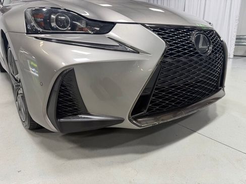 Used 2020 Lexus IS 300 F Sport w/ F Sport Package AWD/4WD image 11