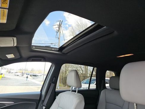 Used 2023 Honda Passport EX-L image 7