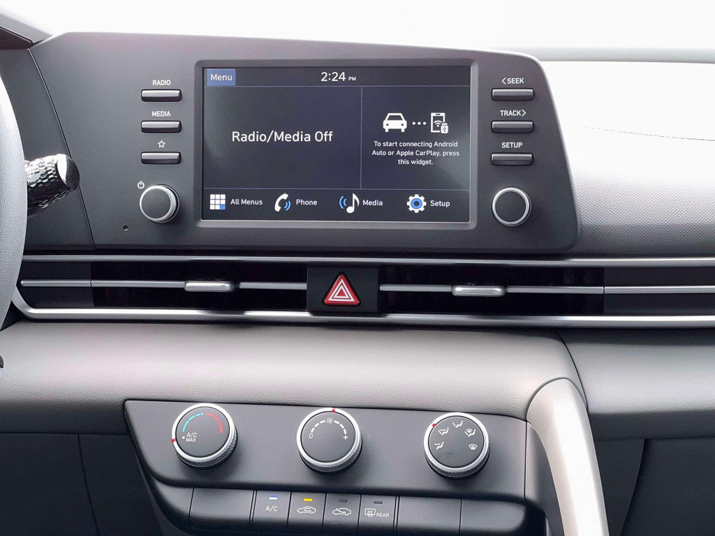 New 2026 Hyundai Elantra SE FWD image 20