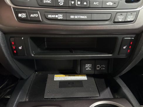 Used 2022 Honda Passport EX-L image 5