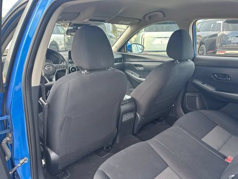 Used 2024 Nissan Sentra SV FWD image 27