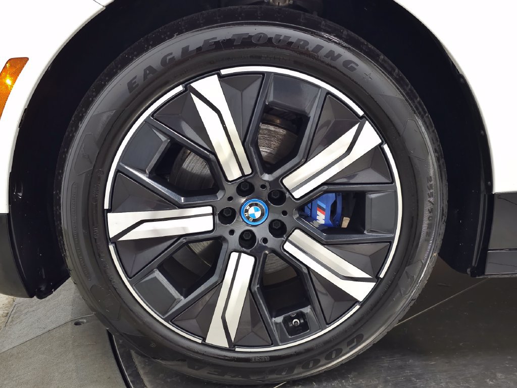 Certified 2024 BMW iX M60 AWD/4WD image 15