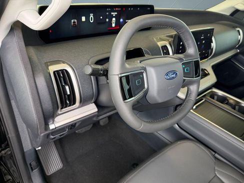 New 2026 Ford Expedition Max Active image 4
