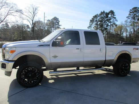 Used 2013 Ford F350 Lariat w/ FX4 Off Road Pkg image 23