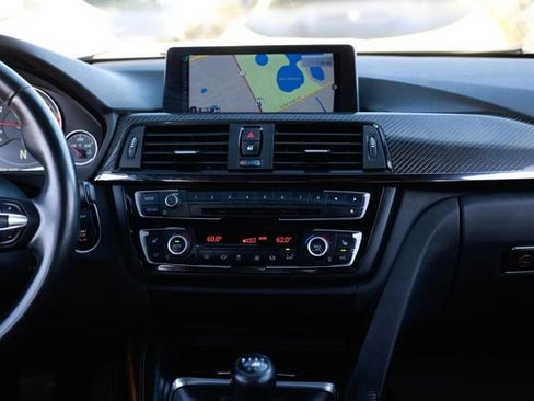 Used 2015 BMW M3 image 37