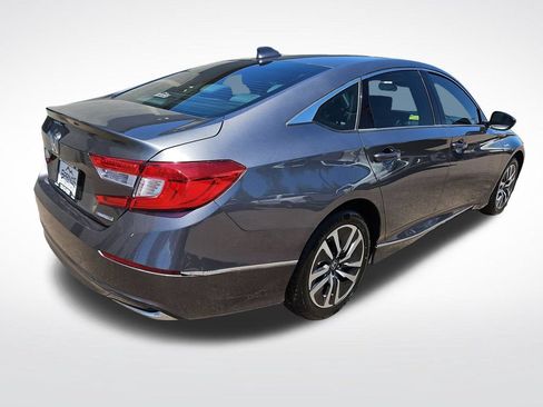 Used 2019 Honda Accord EX image 5
