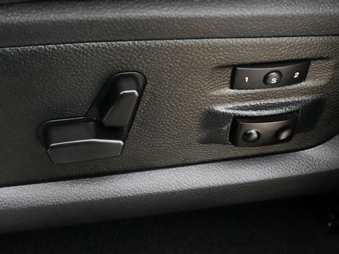 Used 2014 RAM 2500 Limited image 19