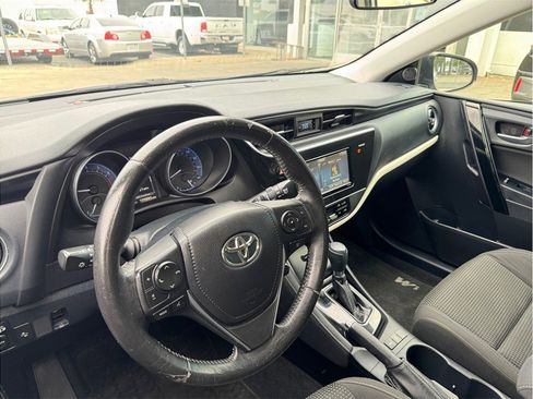 Used 2017 Toyota Corolla iM FWD image 23