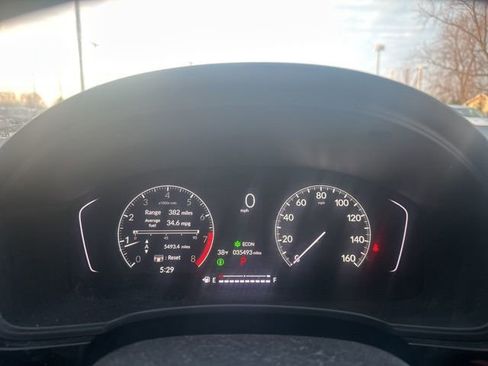 Used 2024 Honda Civic Sport image 2