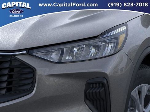 New 2025 Ford Escape Active image 18