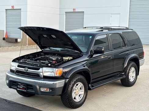 Used 2002 Toyota 4Runner SR5 RWD image 19